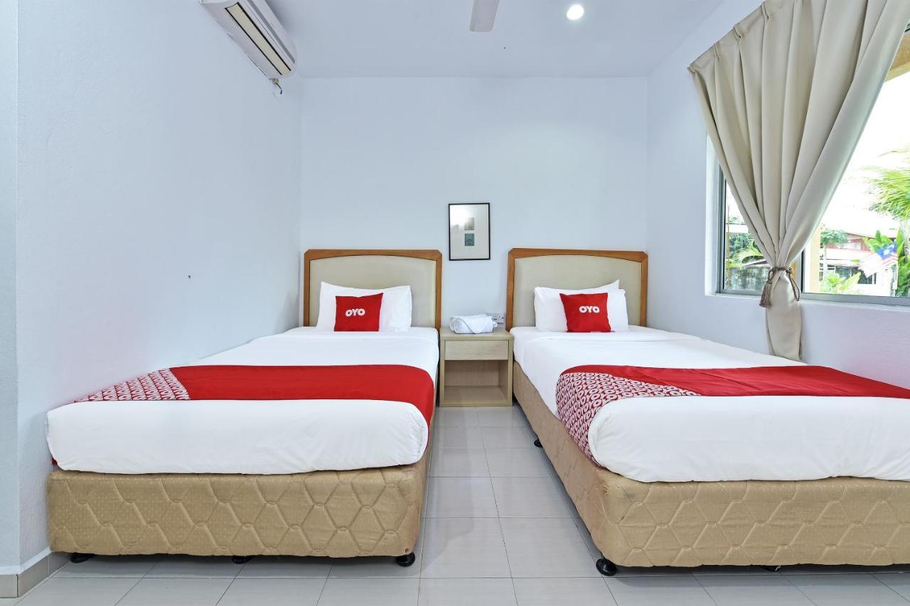 Collection O 90622 Sehijau Cenang Hotel Pantai Cenang  Buitenkant foto